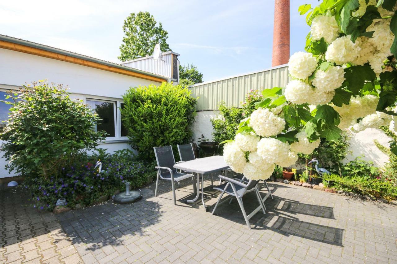 Haus Shiralee - Das Ferienhaus Warnemuende Rostock Exterior photo